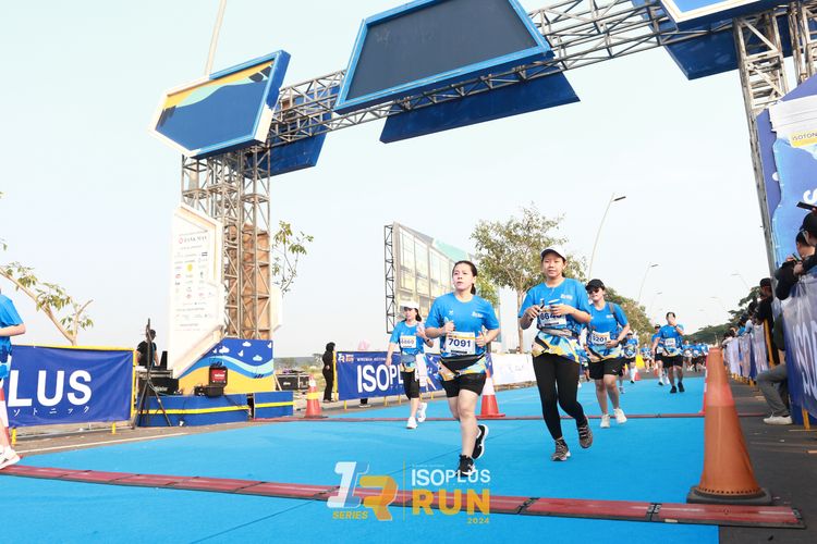 Race photo from ISOPlus Run 2024 Jakarta
