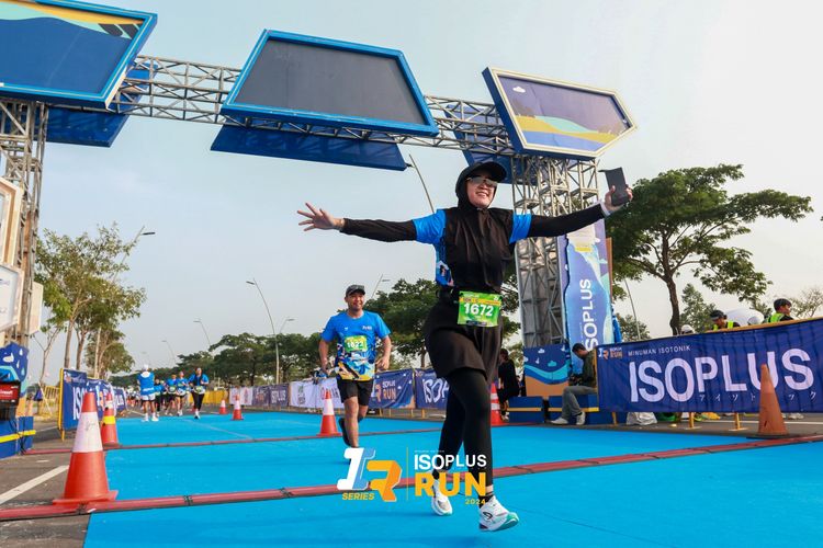 Race photo from ISOPlus Run 2024 Jakarta