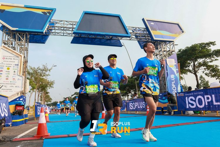 Race photo from ISOPlus Run 2024 Jakarta