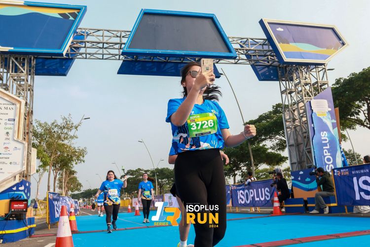 Race photo from ISOPlus Run 2024 Jakarta