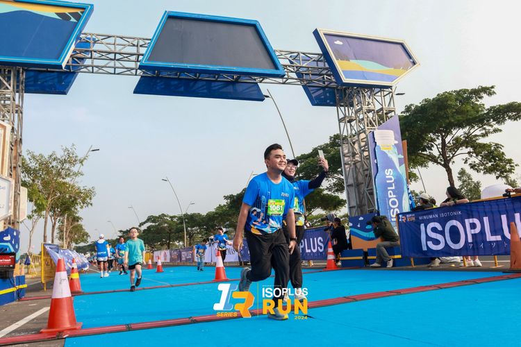 Race photo from ISOPlus Run 2024 Jakarta