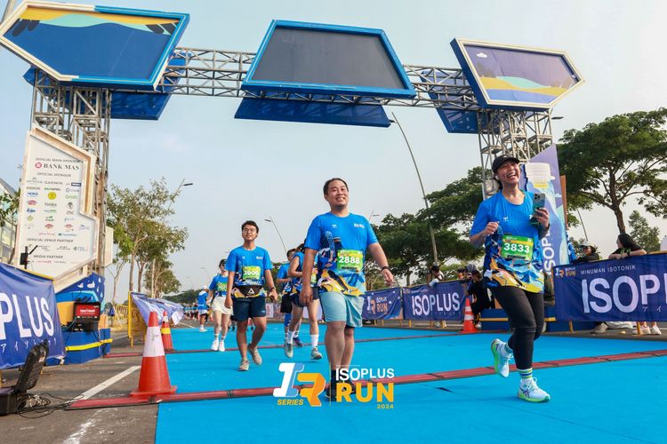 Race photo from ISOPlus Run 2024 Jakarta