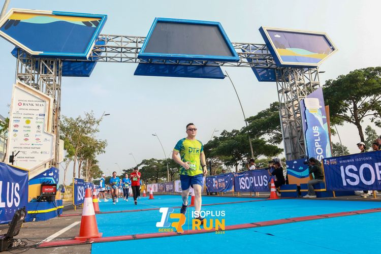 Race photo from ISOPlus Run 2024 Jakarta