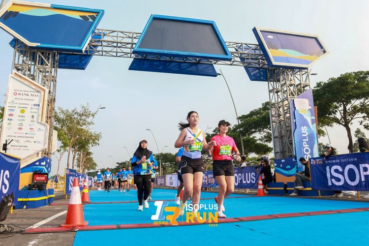 Race photo from ISOPlus Run 2024 Jakarta