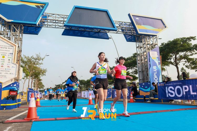 Race photo from ISOPlus Run 2024 Jakarta