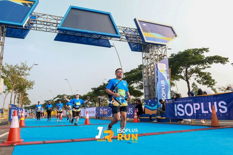Race photo from ISOPlus Run 2024 Jakarta