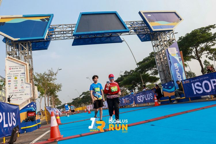 Race photo from ISOPlus Run 2024 Jakarta