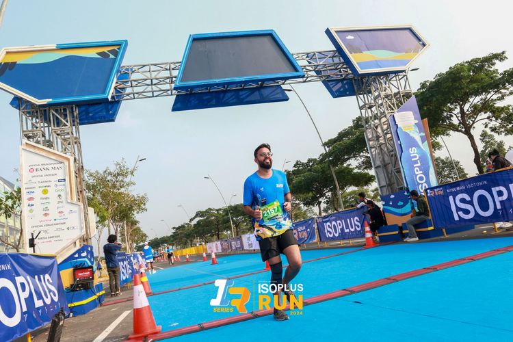 Race photo from ISOPlus Run 2024 Jakarta