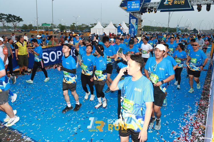 Race photo from ISOPlus Run 2024 Jakarta