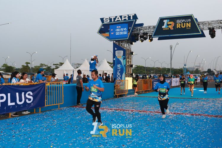 Race photo from ISOPlus Run 2024 Jakarta