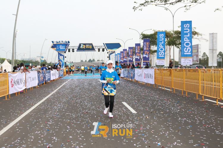 Race photo from ISOPlus Run 2024 Jakarta