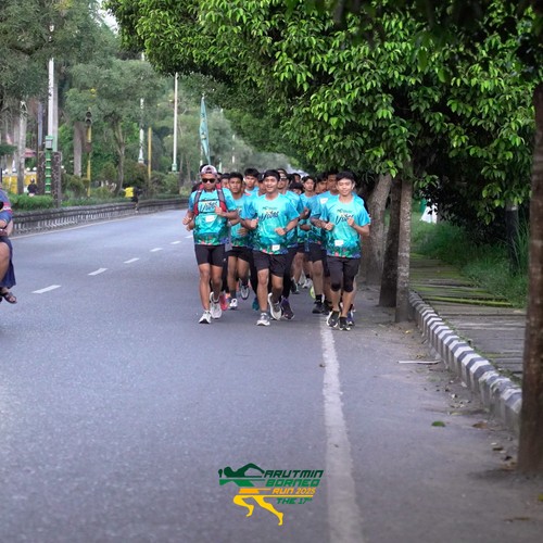 Race photo from VIBES AND STRENGTH CAMP ABR 2025