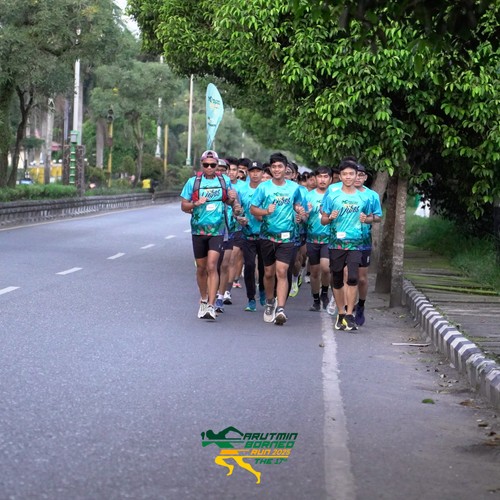 Race photo from VIBES AND STRENGTH CAMP ABR 2025