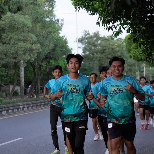 Race photo from VIBES AND STRENGTH CAMP ABR 2025