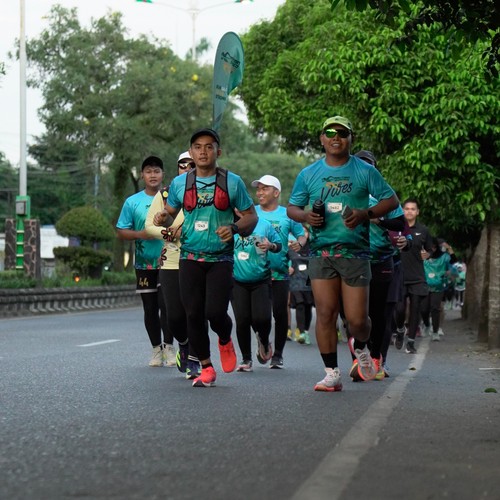 Race photo from VIBES AND STRENGTH CAMP ABR 2025