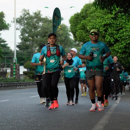 Race photo from VIBES AND STRENGTH CAMP ABR 2025