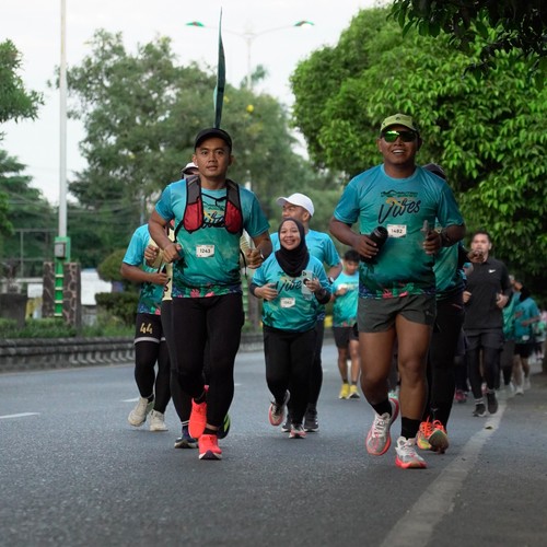 Race photo from VIBES AND STRENGTH CAMP ABR 2025