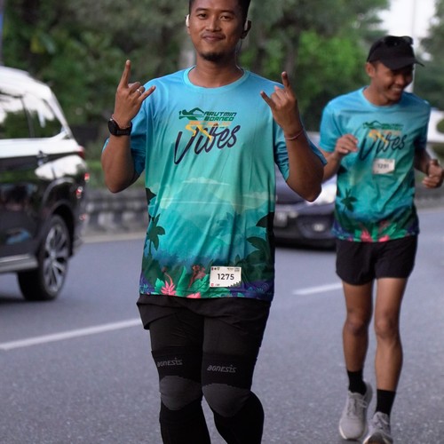 Race photo from VIBES AND STRENGTH CAMP ABR 2025