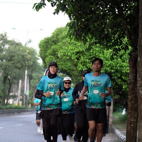 Race photo from VIBES AND STRENGTH CAMP ABR 2025