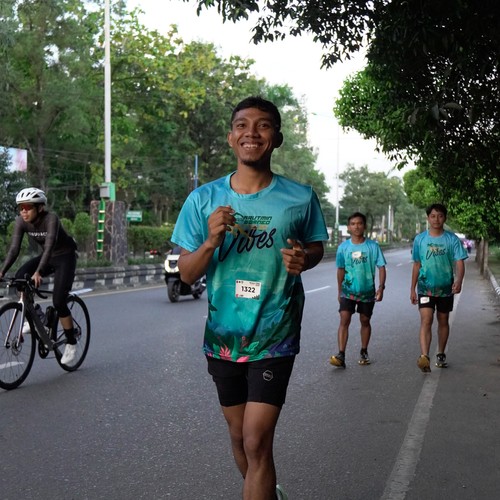 Race photo from VIBES AND STRENGTH CAMP ABR 2025