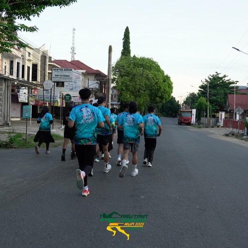 Race photo from VIBES AND STRENGTH CAMP ABR 2025