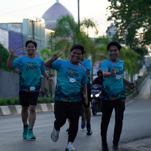 Race photo from VIBES AND STRENGTH CAMP ABR 2025