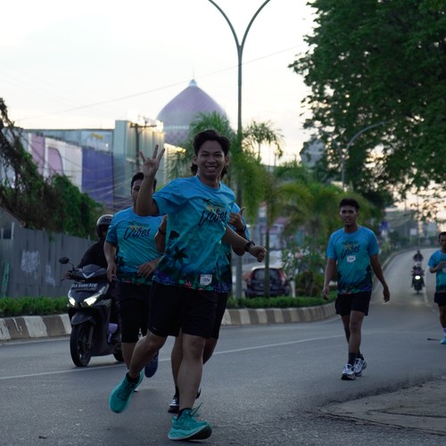 Race photo from VIBES AND STRENGTH CAMP ABR 2025