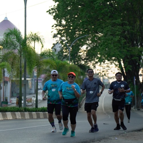 Race photo from VIBES AND STRENGTH CAMP ABR 2025