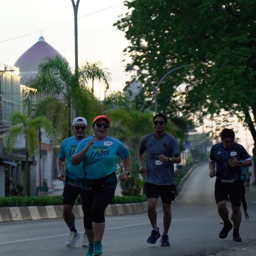 Race photo from VIBES AND STRENGTH CAMP ABR 2025