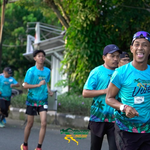 Race photo from VIBES AND STRENGTH CAMP ABR 2025