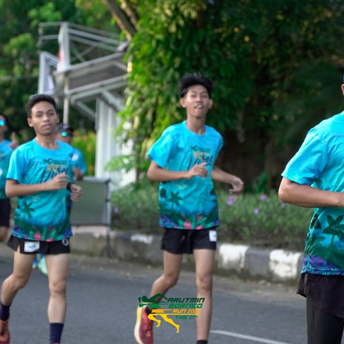 Race photo from VIBES AND STRENGTH CAMP ABR 2025