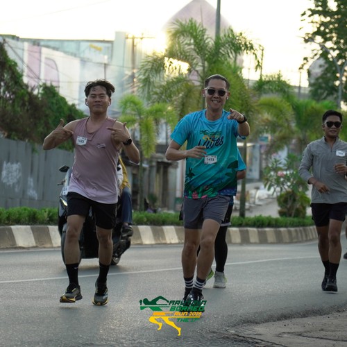 Race photo from VIBES AND STRENGTH CAMP ABR 2025