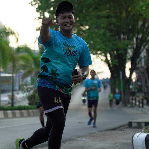 Race photo from VIBES AND STRENGTH CAMP ABR 2025