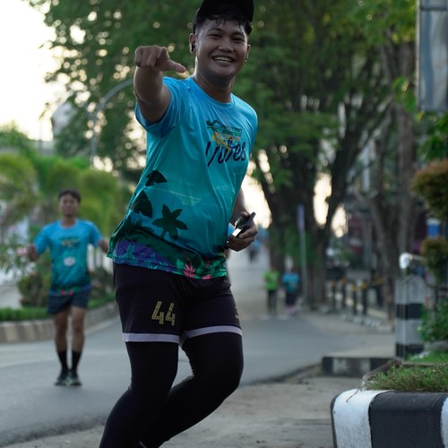Race photo from VIBES AND STRENGTH CAMP ABR 2025