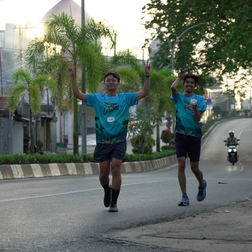 Race photo from VIBES AND STRENGTH CAMP ABR 2025