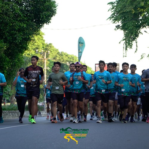 Race photo from VIBES AND STRENGTH CAMP ABR 2025