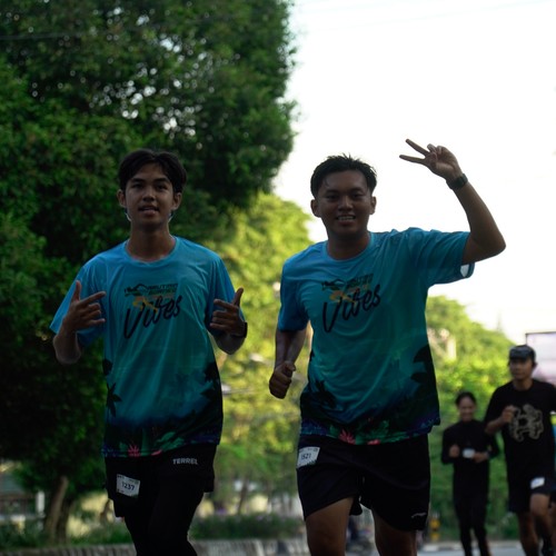 Race photo from VIBES AND STRENGTH CAMP ABR 2025