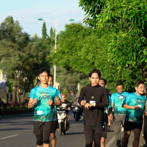 Race photo from VIBES AND STRENGTH CAMP ABR 2025