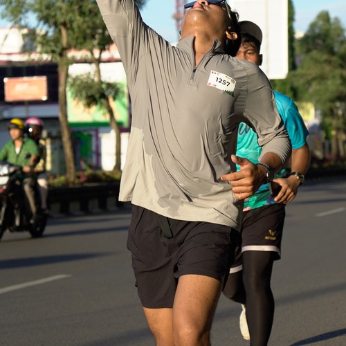 Race photo from VIBES AND STRENGTH CAMP ABR 2025