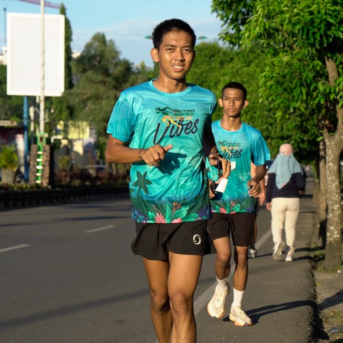 Race photo from VIBES AND STRENGTH CAMP ABR 2025