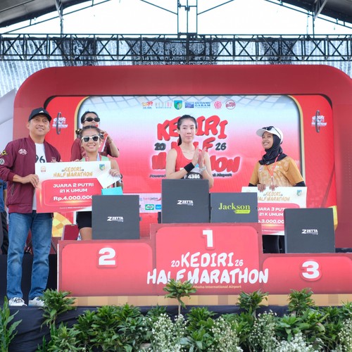 Race photo from KEDIRI HALF MARATHON 2026