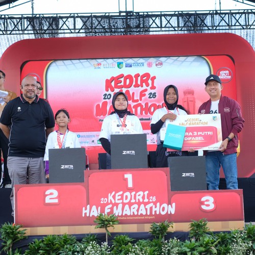 Race photo from KEDIRI HALF MARATHON 2026