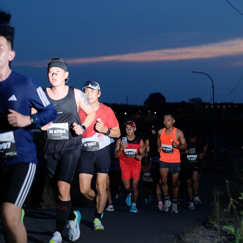 Race photo from KEDIRI HALF MARATHON 2026
