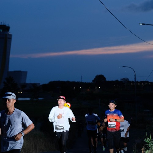 Race photo from KEDIRI HALF MARATHON 2026
