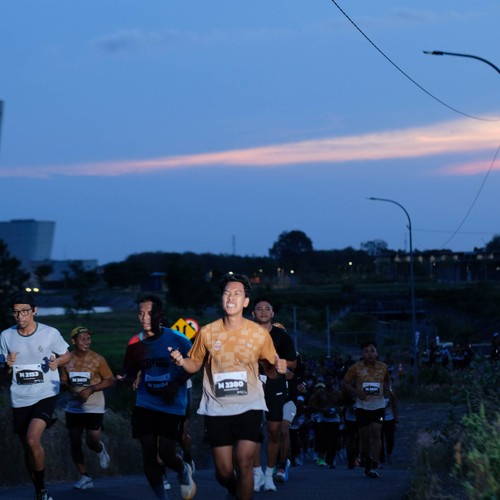 Race photo from KEDIRI HALF MARATHON 2026