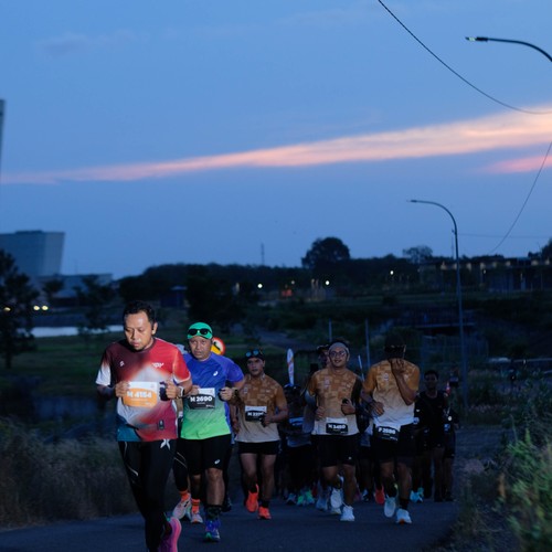 Race photo from KEDIRI HALF MARATHON 2026