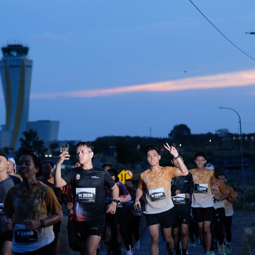 Race photo from KEDIRI HALF MARATHON 2026