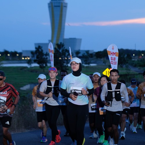 Race photo from KEDIRI HALF MARATHON 2026