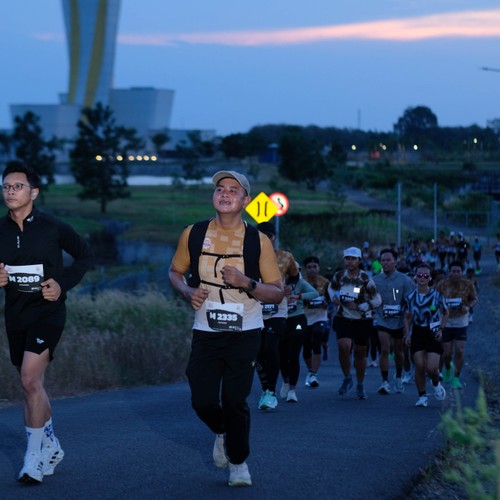 Race photo from KEDIRI HALF MARATHON 2026