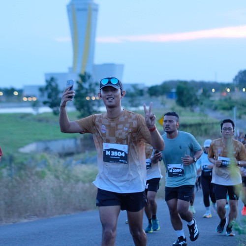 Race photo from KEDIRI HALF MARATHON 2026